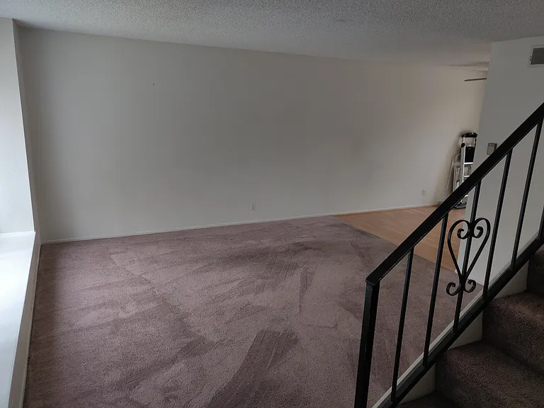 1617 Basset Ln — Photo 4