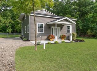 597 Mahoning Rd, Lake Milton, OH 44429