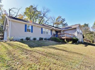 21 Mills Ln, Reeds Spring, MO 65737