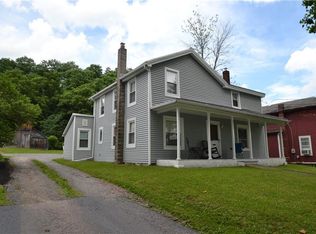3713 S Main St, Marion, NY 14505