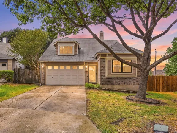 13007 BEACON PARK DR, San Antonio, TX 78249