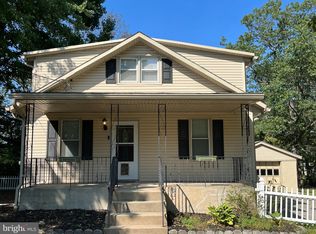 83 W Evanson Ave, Clementon, NJ 08021