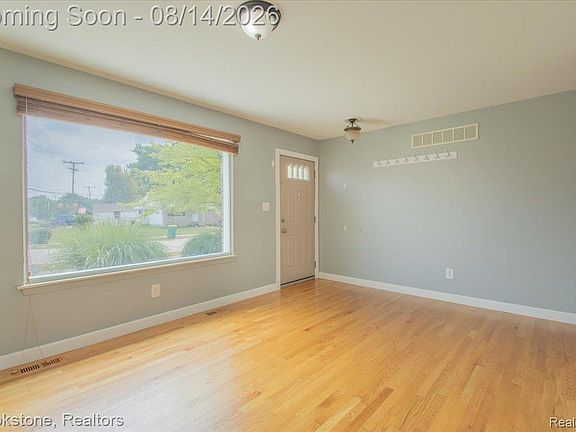2nd image of 22265 Tulane Ave