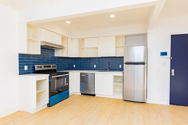 Rented by Oxford Property Group | media 5