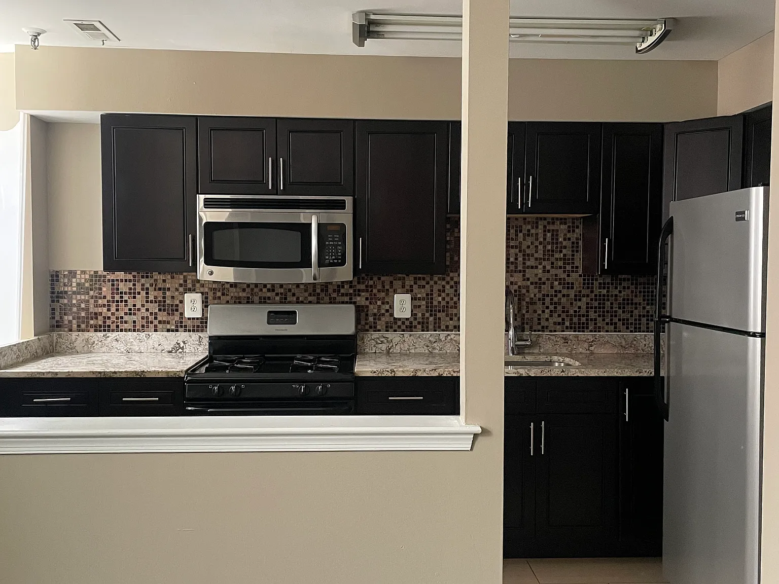 1 bed, $1,200 — Photo 2