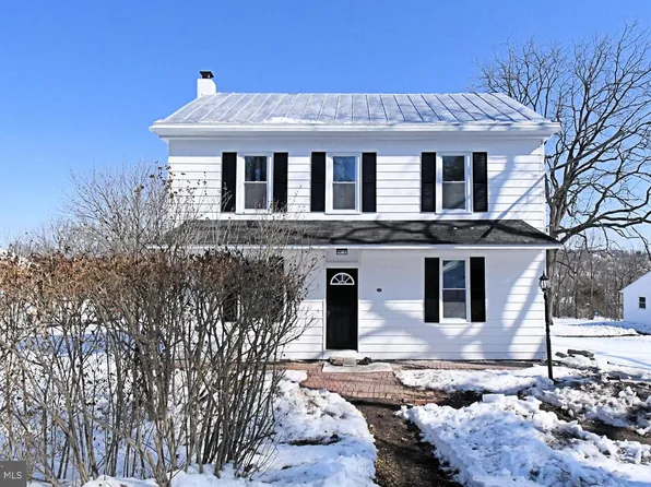 1398 Chestnut Grove Rd, Pottstown, PA 19464