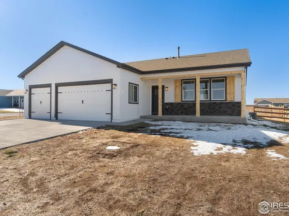 389 S 3rd Ave, Deer Trail, CO 80105