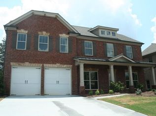 1093 Lakebend Dr, Lawrenceville, GA 30045