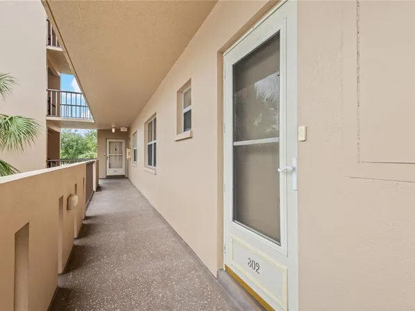 3620 IRONWOOD CIRCLE #302O, BRADENTON, FL 34209