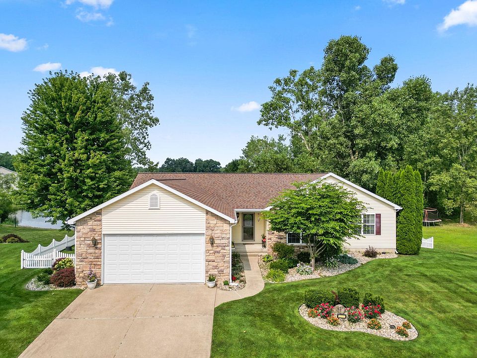 1st image of 51951 Sandy Lane Dr