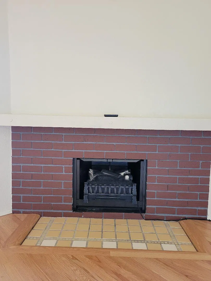 2 bed, 962 sqft, $1,700 — Photo 3