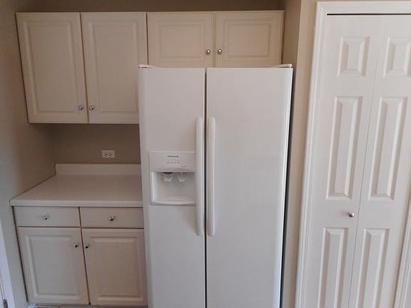 5th image of 153 Avalon Ct #153