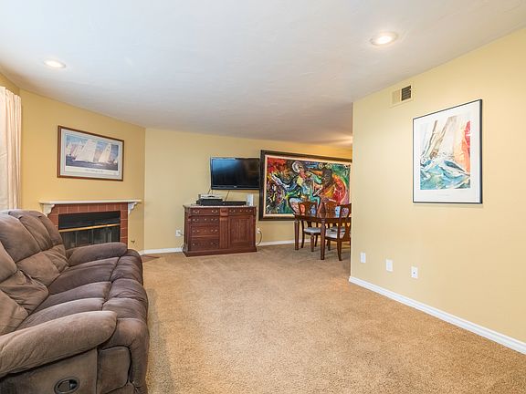 4th image of 10263 Bell Gardens Dr Unit 3