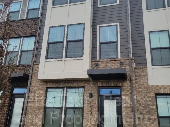 3633 S Tryon St, Charlotte, NC 28217