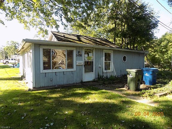3rd image of 5498 Chestnut St