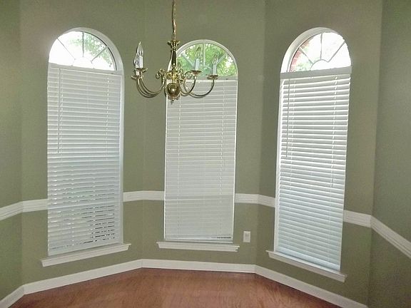 3rd image of 9900 Calderdale Dr