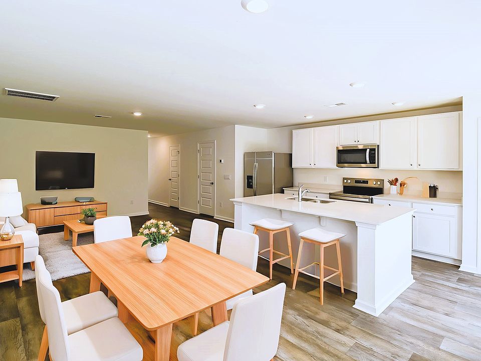 1st image of 106 Striker Rd