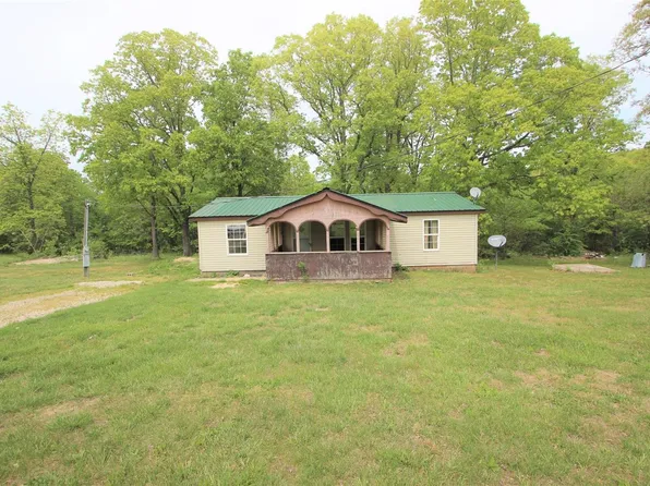 405 Cochrane Rd, Park Hills, MO 63601