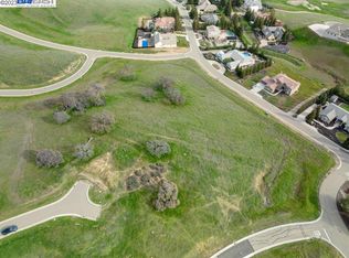 20301 Perrett Ct, Patterson, CA 95363