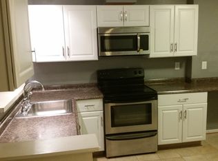 526 Palmtree Dr, Gaithersburg, MD 20878