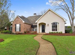 3956 White Oak Trace Dr, Baton Rouge, LA 70817