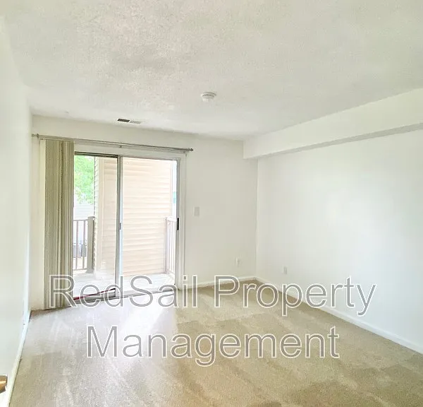 568 Candle Ln #204 — Photo 15
