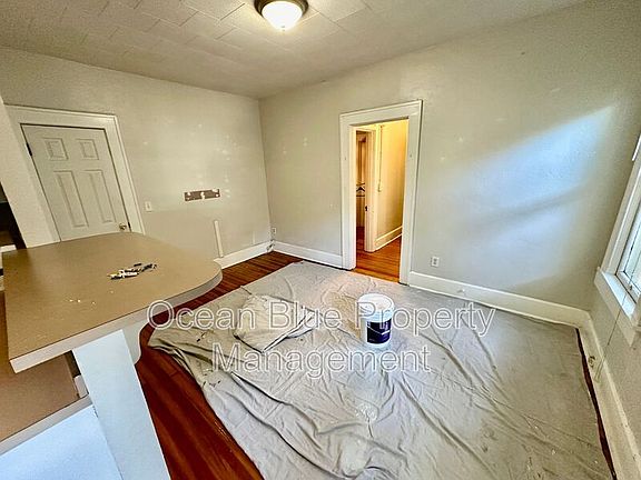 3rd image of 824 6th St N APT 1