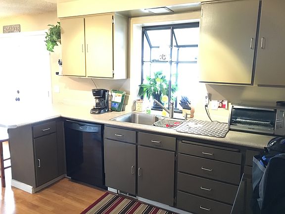 4th image of 4257 W Ron Cir