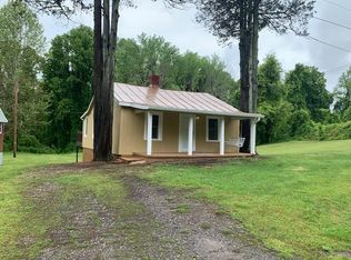 290 Arden Cir, Martinsville, VA 24112
