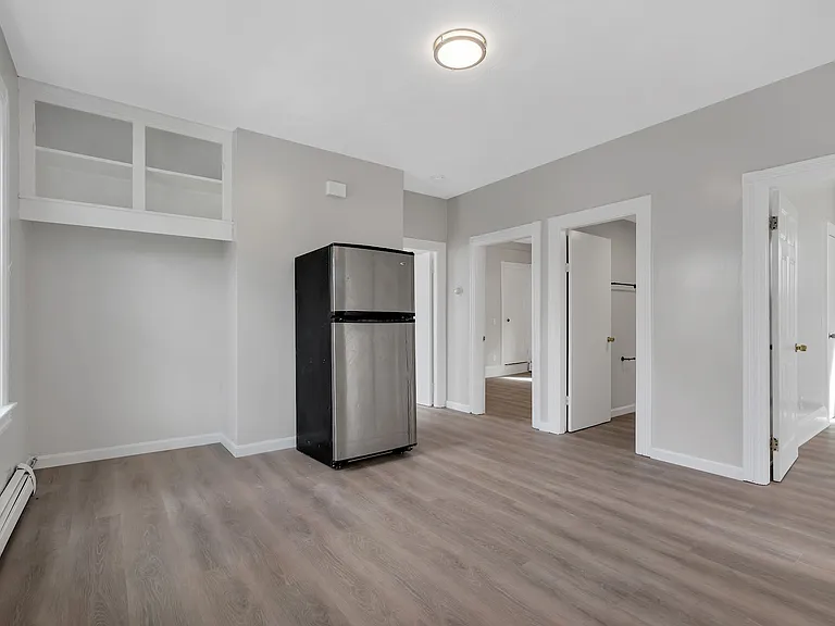 96 Centre St #2 — Photo 4