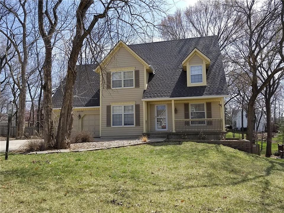 1st image of 3125 N 110th St