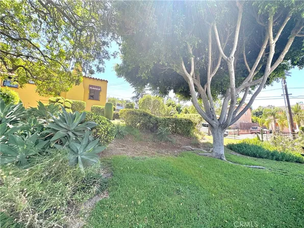 3718 W Avenue 40, Los Angeles, CA 90065