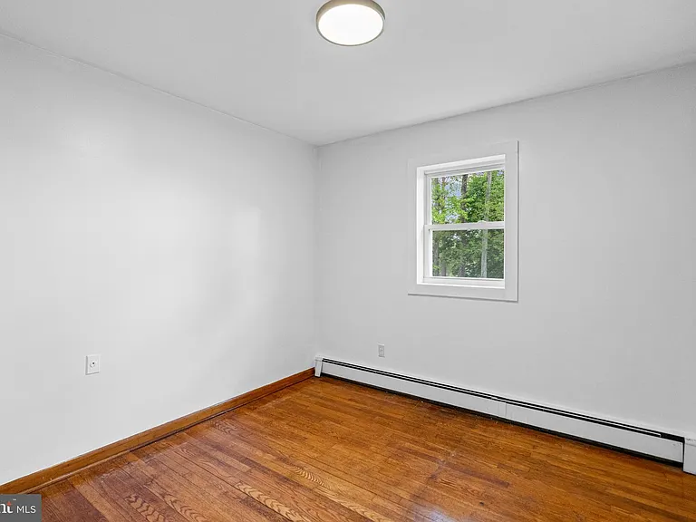 16811 Ridge Rd — Photo 13