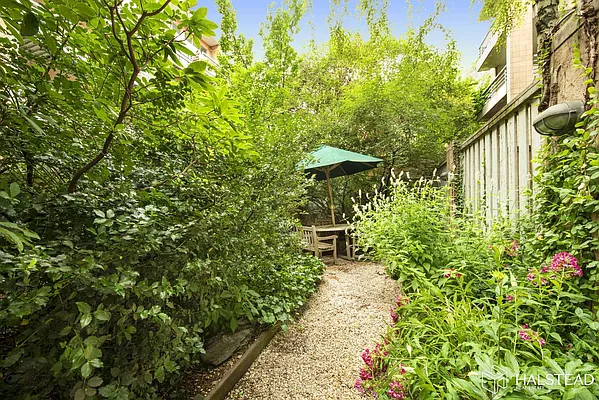 Rented by Halstead Real Estate | media 20