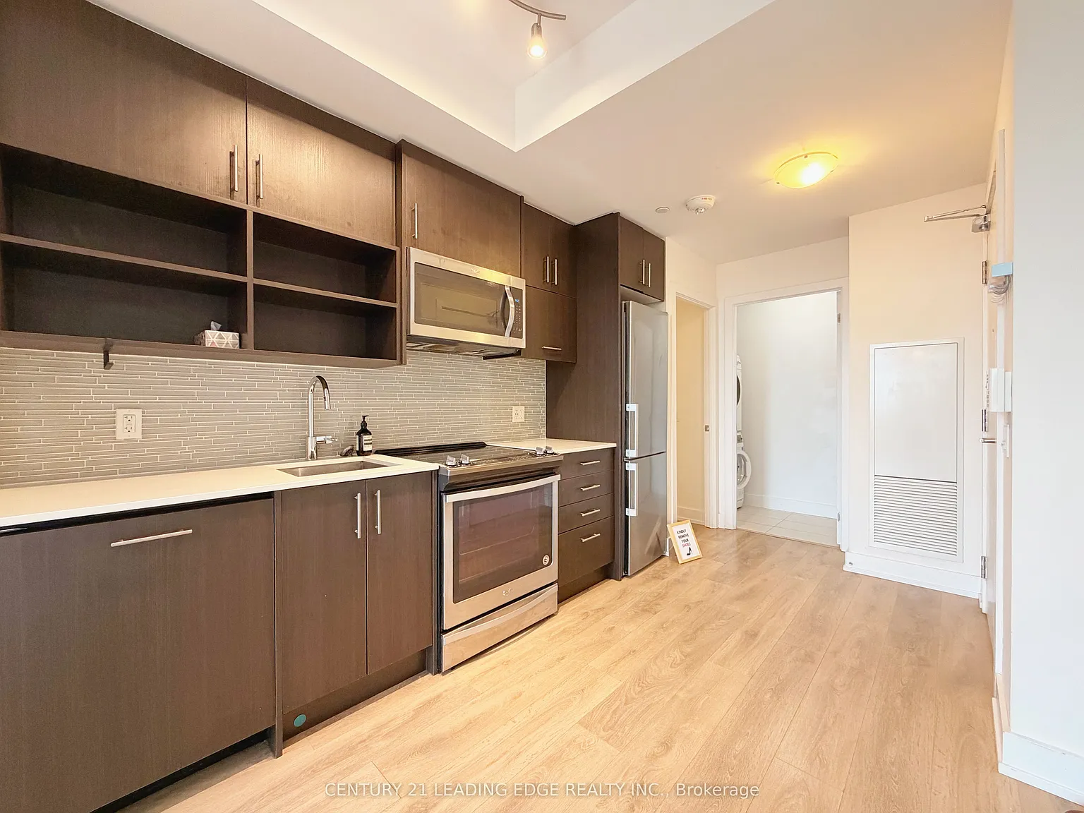 2 bed, $2,450 — Photo 4