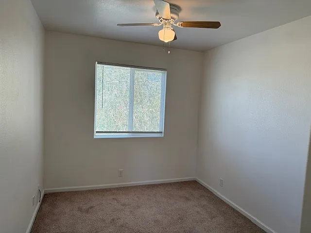 1532 N Erwin St #C — Photo 21