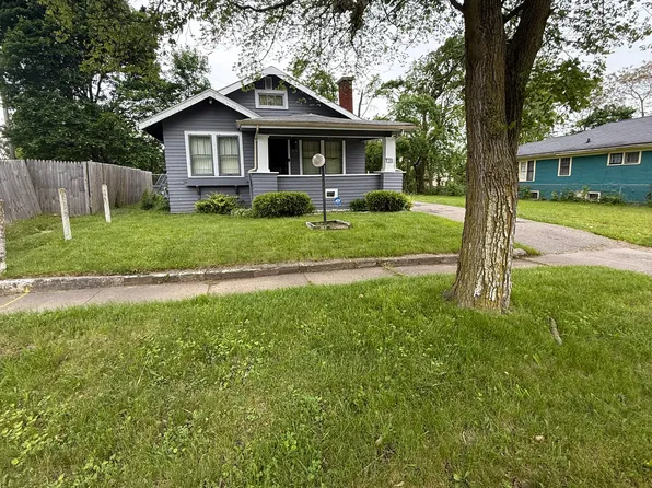 210 E Baker St, Flint, MI 48505