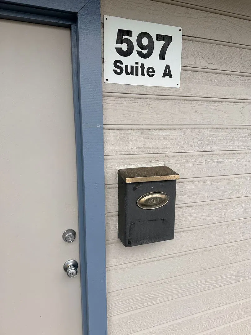 1-Bedroom Unit In Downtown Hilo — Photo 2