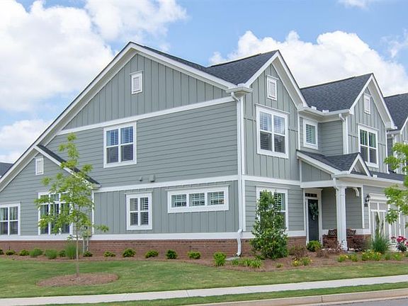2nd image of 321 Cherokee Station Cir