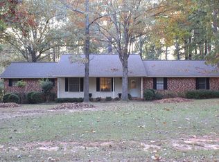 112 Kay Dr, El Dorado, AR 71730