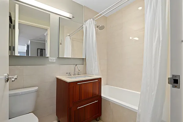 Sold by Compass | media 21