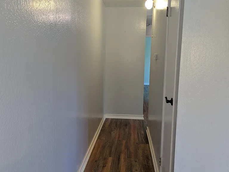 718 Pueblo Ave #1 — Photo 7
