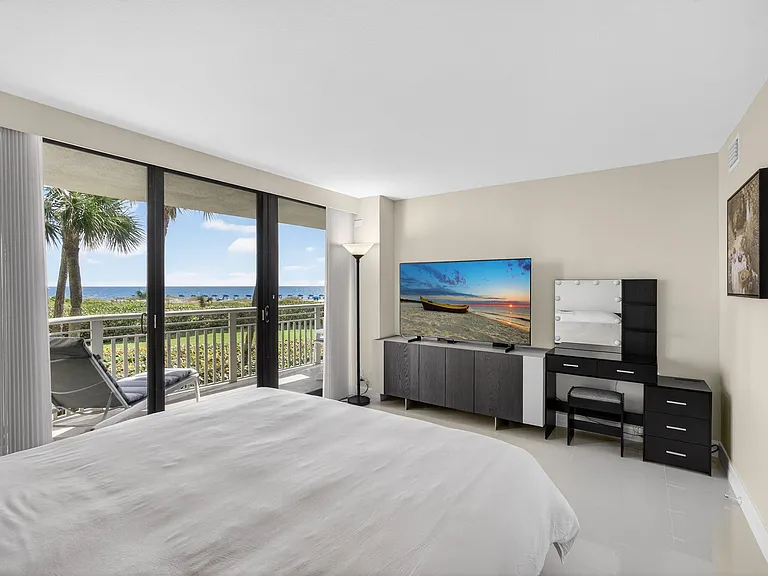 3000 N Ocean Dr #2F — Photo 19