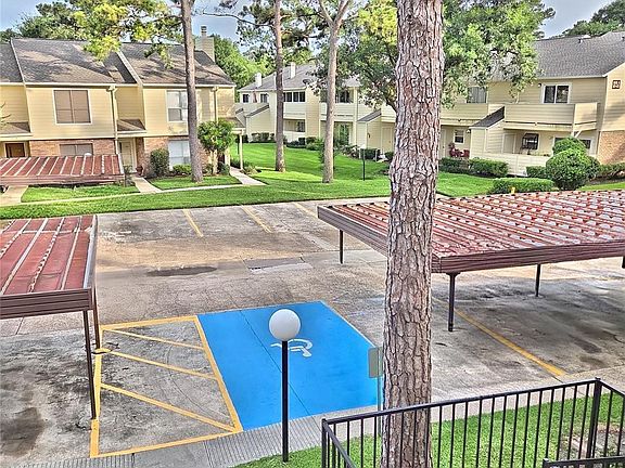 4th image of 14515 Wunderlich Dr Unit 1704