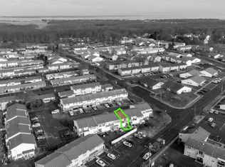 9 Iowa Ct, Matawan, NJ 07747