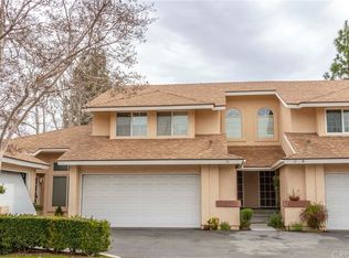22820 Banyan Pl #16, Santa Clarita, CA 91390