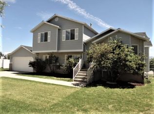 5404 W Sunfalls Ct, Salt Lake City, UT 84118