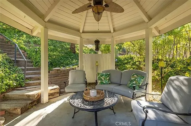 4637 Westchester Dr — Photo 31