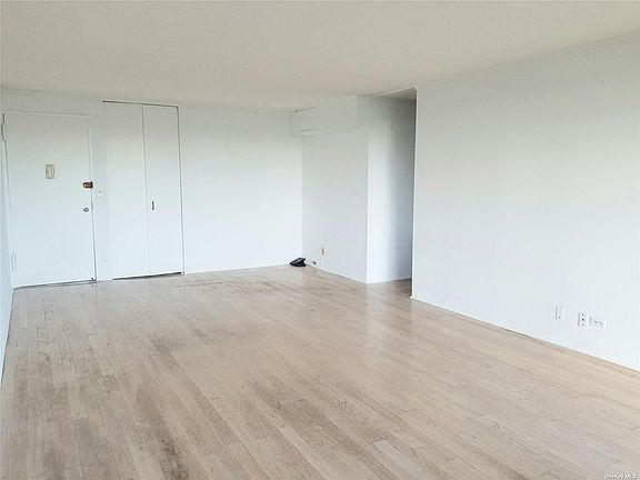 3rd image of 1 Bay Club Dr APT 6M