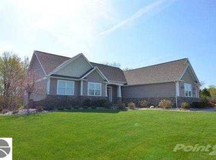 1528 Strasbourg, Traverse City, MI 49686